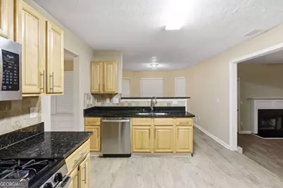 6767 Mancha Street, Atlanta, GA 30349 - Photo 9