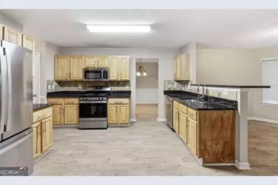 6767 Mancha Street, Atlanta, GA 30349 - Photo 5