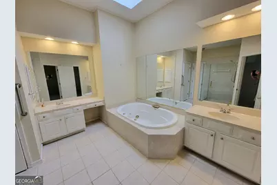 225 Lockmeade Way, Fayetteville, GA 30215 - Photo 13