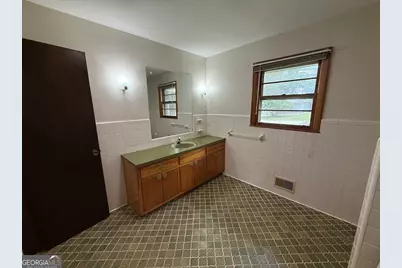 8132 Birch Drive, Covington, GA 30014 - Photo 17