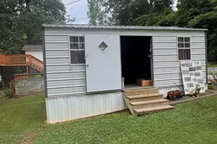 191 Cherokee Dr, Jackson, GA 30233 - Photo 15