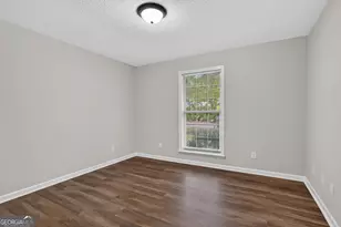 822 Lakeview Ct, Hinesville, GA 31313 - Photo 21