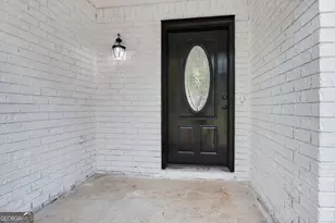 822 Lakeview Ct, Hinesville, GA 31313 - Photo 5