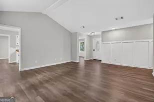 822 Lakeview Ct, Hinesville, GA 31313 - Photo 9