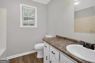 822 Lakeview Ct, Hinesville, GA 31313 - Photo 25