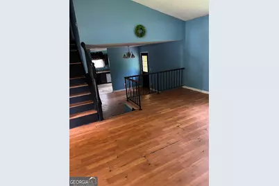 1036 Mainstreet Lake Drive, Stone Mountain, GA 30088 - Photo 19