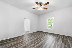 310 S Walnut St, Greensboro, GA 30642 - Photo 13