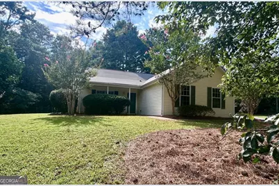 6 Saddlebrook Chase, Senoia, GA 30276 - Photo 1