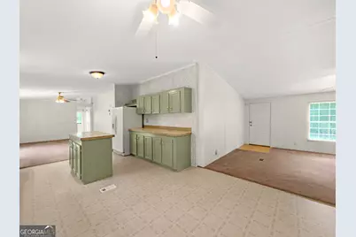 141 Gamecock Way, Barnesville, GA 30204 - Photo 13