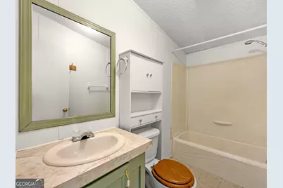 141 Gamecock Way, Barnesville, GA 30204 - Photo 27
