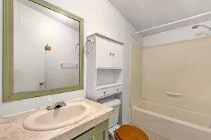 141 Gamecock Way, Barnesville, GA 30204 - Photo 27