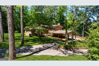 8 Canterbury Drive, Newnan, GA 30263 - Photo 7