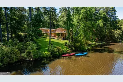 8 Canterbury Drive, Newnan, GA 30263 - Photo 1