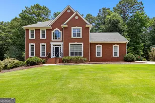 210 Jefferson Woods Dr, Peachtree City, GA 30269 - Photo 1