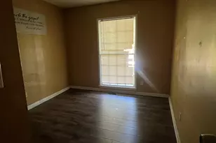 484 King Arthur Ct, Jonesboro, GA 30236 - Photo 3