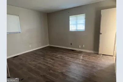 484 King Arthur Court, Jonesboro, GA 30236 - Photo 5