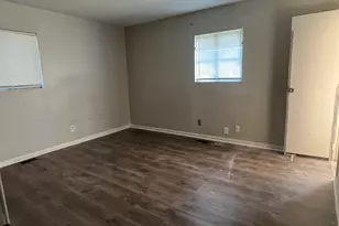 484 King Arthur Ct, Jonesboro, GA 30236 - Photo 5
