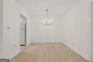 101 Dunbar Dr, Dunwoody, GA 30338 - Photo 17