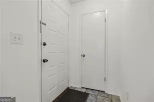 101 Dunbar Dr, Dunwoody, GA 30338 - Photo 5