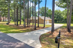 738 Sweet Magnolia Cir, Dublin, GA 31021 - Photo 3