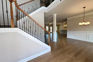 1007 Lakeview Oaks Ct, Grayson, GA 30017 - Photo 5
