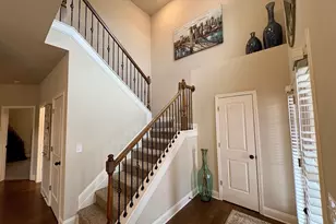1007 Lakeview Oaks Ct, Grayson, GA 30017 - Photo 3