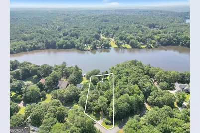 561 Harbour Shores Drive, Jackson, GA 30233 - Photo 11