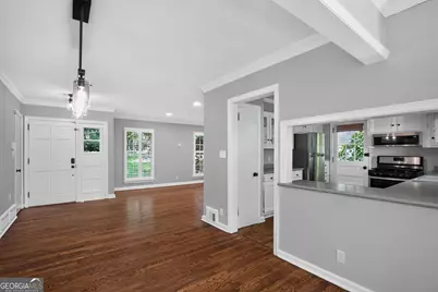 807 Cardova Drive NE, Atlanta, GA 30324 - Photo 9