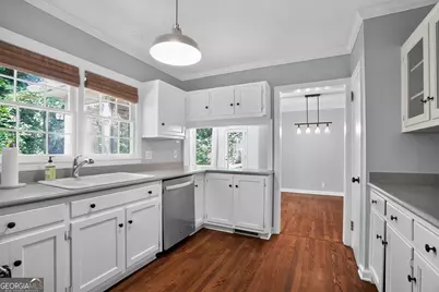 807 Cardova Drive NE, Atlanta, GA 30324 - Photo 7