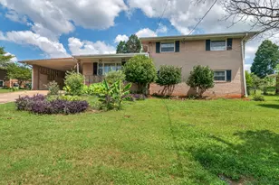 2026 Pinecrest Dr, Morrow, GA 30260 - Photo 3