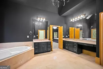1670 Riverside Road, Roswell, GA 30076 - Photo 37