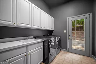 1670 Riverside Rd, Roswell, GA 30076 - Photo 45