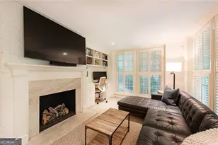 1880 Greystone Rd NW, Atlanta, GA 30318 - Photo 19