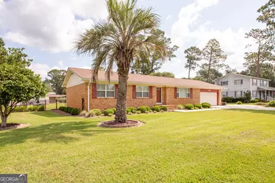 3113 Southwood Drive, Waycross, GA 31503 - Photo 3
