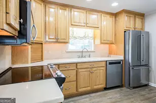 3113 Southwood Dr, Waycross, GA 31503 - Photo 9