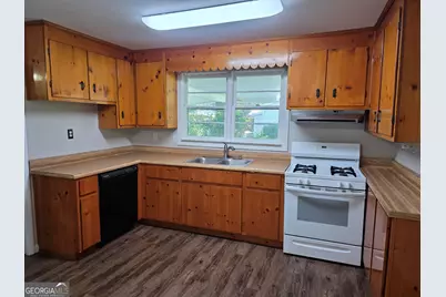 404 E Moore Street, Bloomingdale, GA 31302 - Photo 7