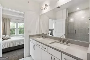 6579 Beacon Dr, Atlanta, GA 30328 - Photo 37