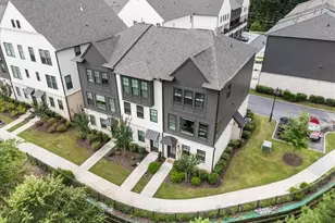 6579 Beacon Dr, Atlanta, GA 30328 - Photo 47