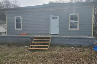 142 Spalding St, Griffin, GA 30223 - Photo 1