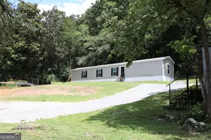 751 Martin St, Summerville, GA 30747 - Photo 3