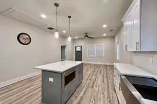 942 Parsons St SW, Atlanta, GA 30314 - Photo 7