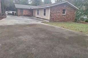 1052 Hightower Rd, Macon, GA 31206 - Photo 3