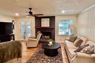 1116 Hilltop Dr, Griffin, GA 30224 - Photo 3