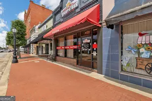 112 Main St, Barnesville, GA 30204 - Photo 1