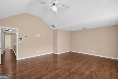 1040 Buckhorn Bend, Locust Grove, GA 30248 - Photo 3