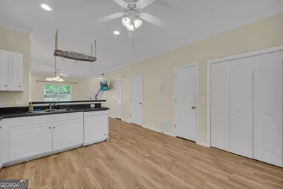 205 Woodstone Drive #APT 8, Athens, GA 30605 - Photo 11