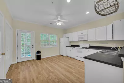 205 Woodstone Drive #APT 8, Athens, GA 30605 - Photo 9