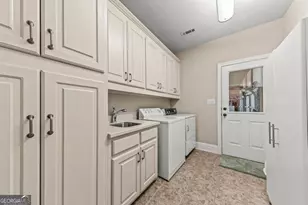 1020 Colonial Ct, Greensboro, GA 30642 - Photo 11