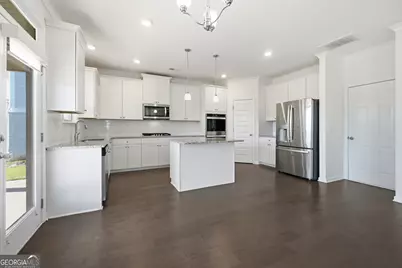 1221 Hawthorne Circle, Madison, GA 30650 - Photo 9