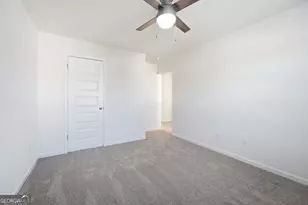 1221 Hawthorne Cir, Madison, GA 30650 - Photo 33